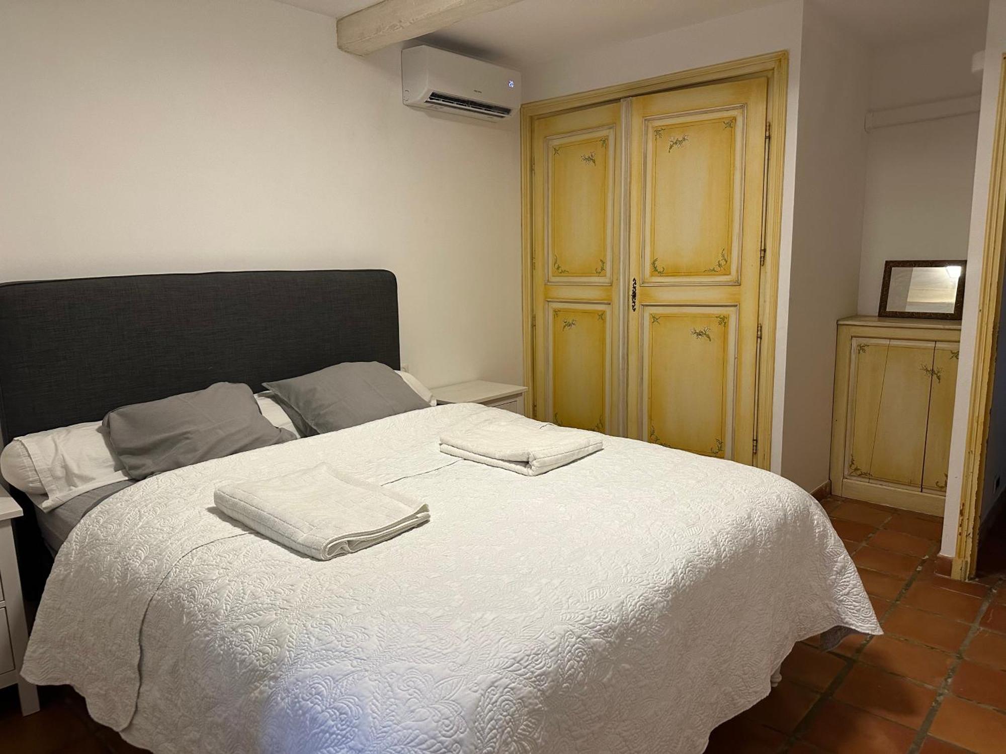 La Meynardiere Villa Saint-Pierre-de-Vassols